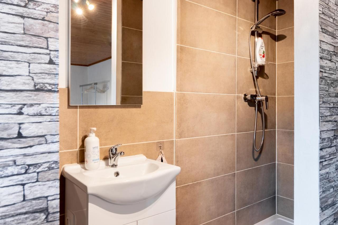 Homestay Gent-Merelbeke Self Check-In Service Melle Eksteriør billede